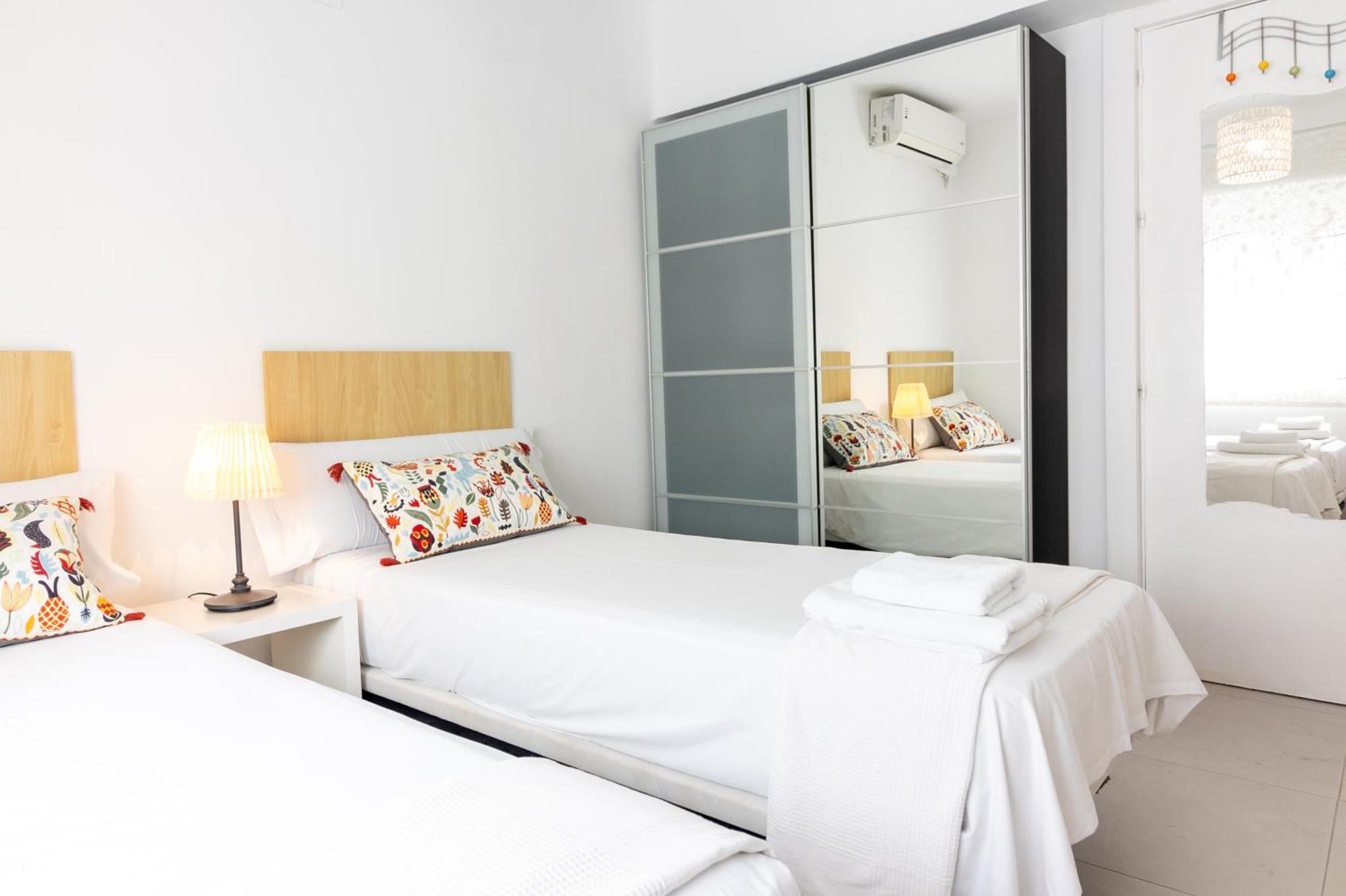 Malaga Center Flat Holidays Salitre Exterior foto